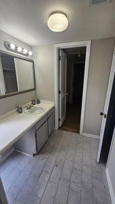 Fully Furnished Vicksburg Home Sleeps 10 Exterior photo