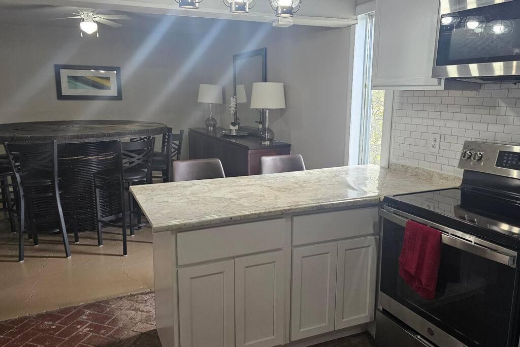 Fully Furnished Vicksburg Home Sleeps 10 Exterior photo